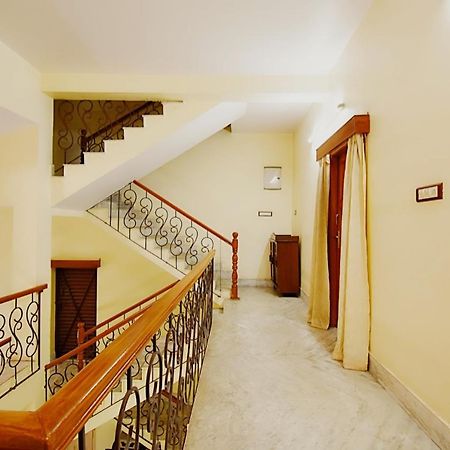 Готель Oyo Retro Residency Дургапур Екстер'єр фото
